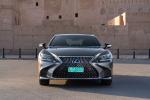 Lexus LS500h AWD 2017 года (WW)